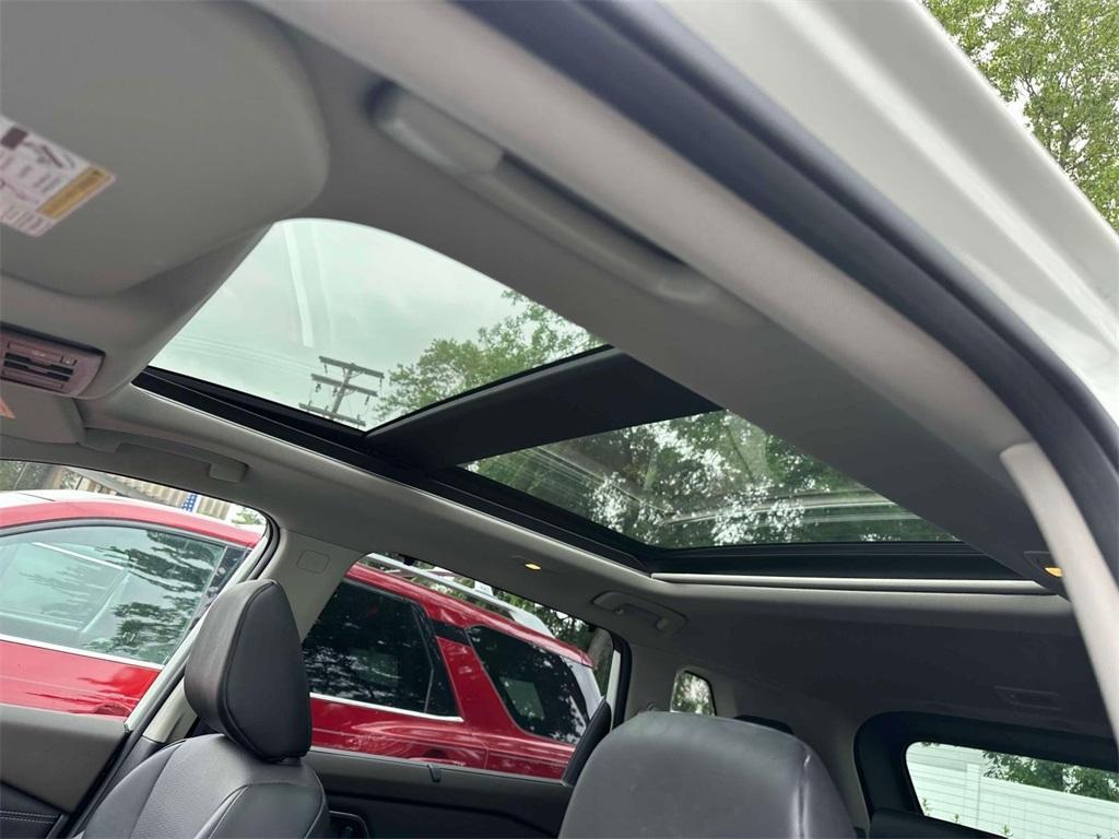 used 2021 Nissan Rogue car, priced at $23,995