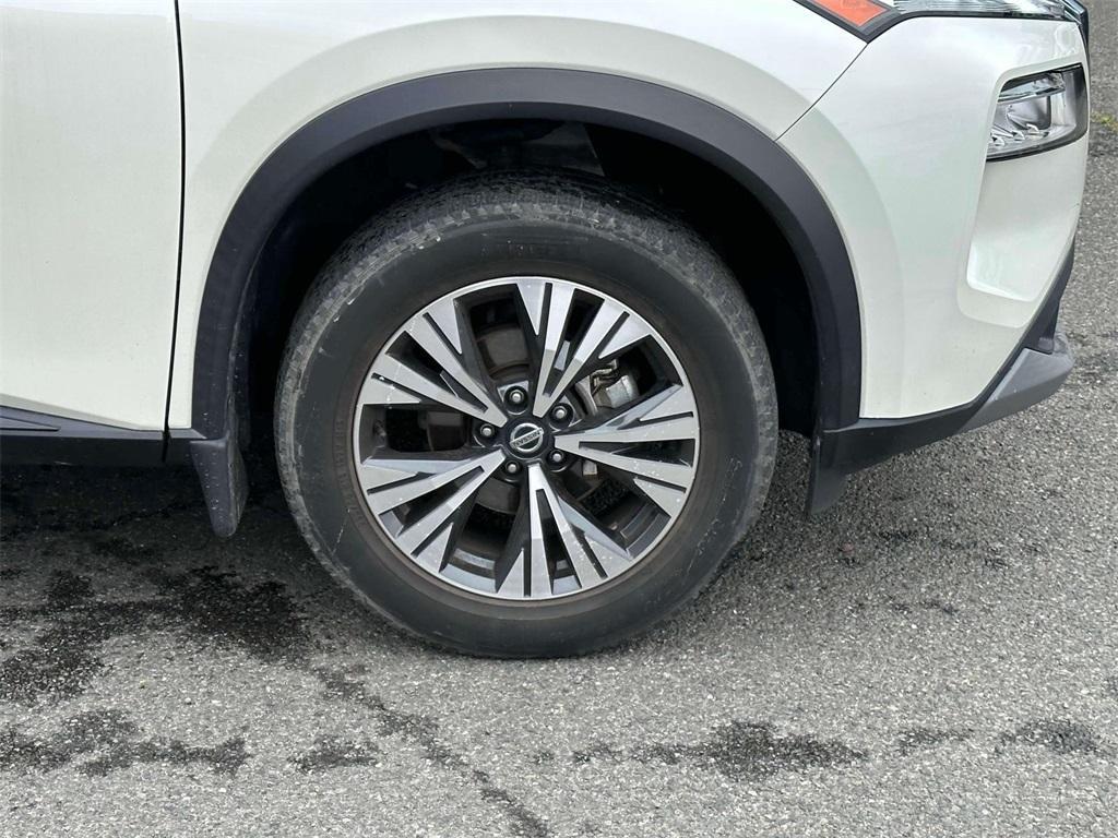 used 2021 Nissan Rogue car, priced at $23,995