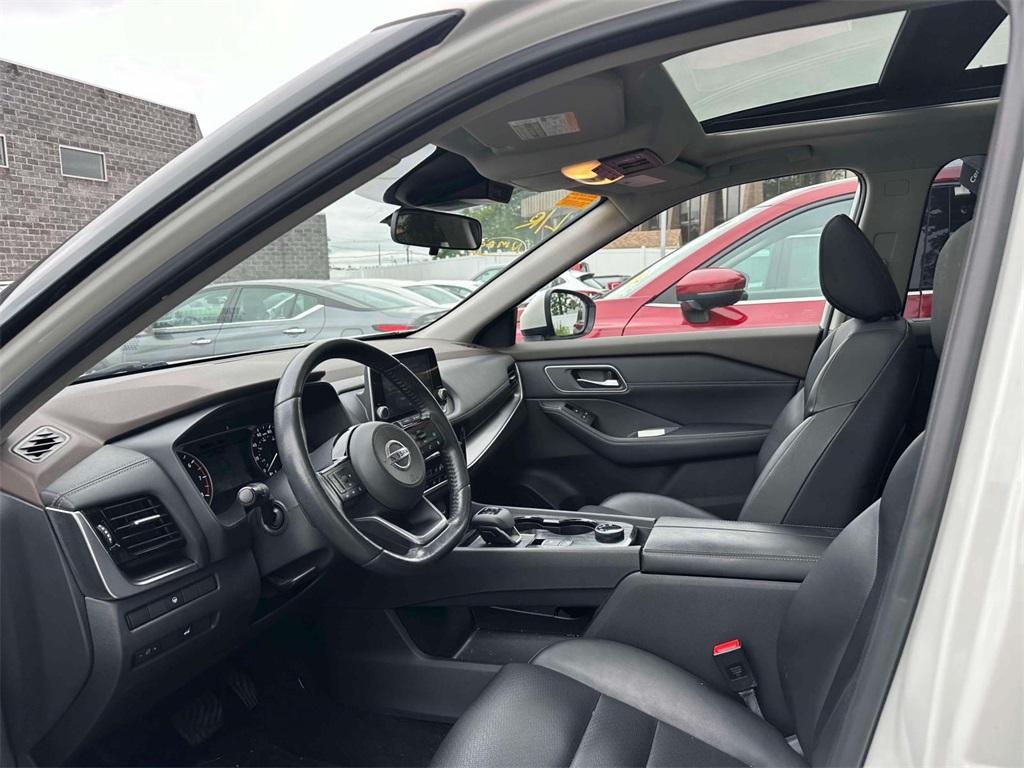 used 2021 Nissan Rogue car, priced at $23,995