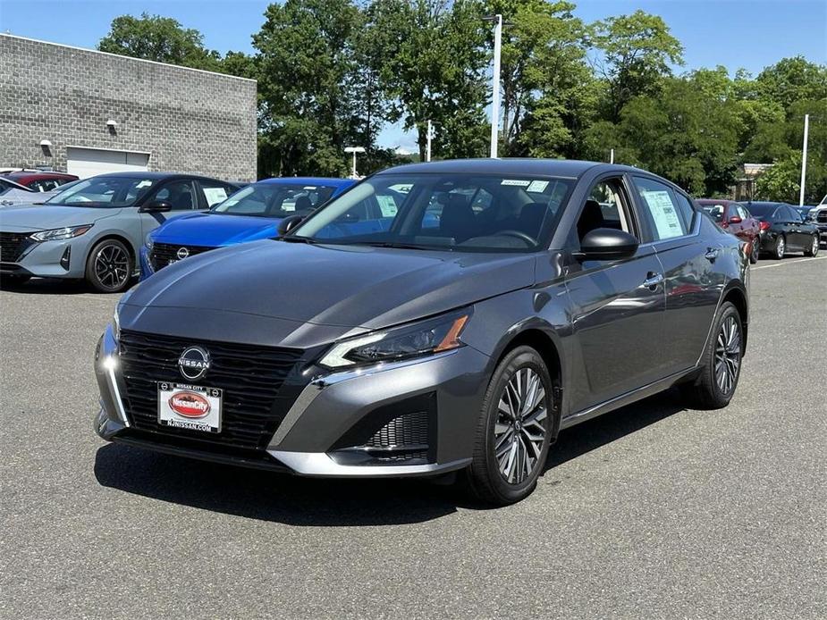 new 2024 Nissan Altima car, priced at $32,275