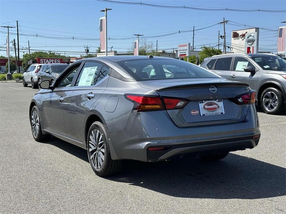 new 2024 Nissan Altima car, priced at $32,275