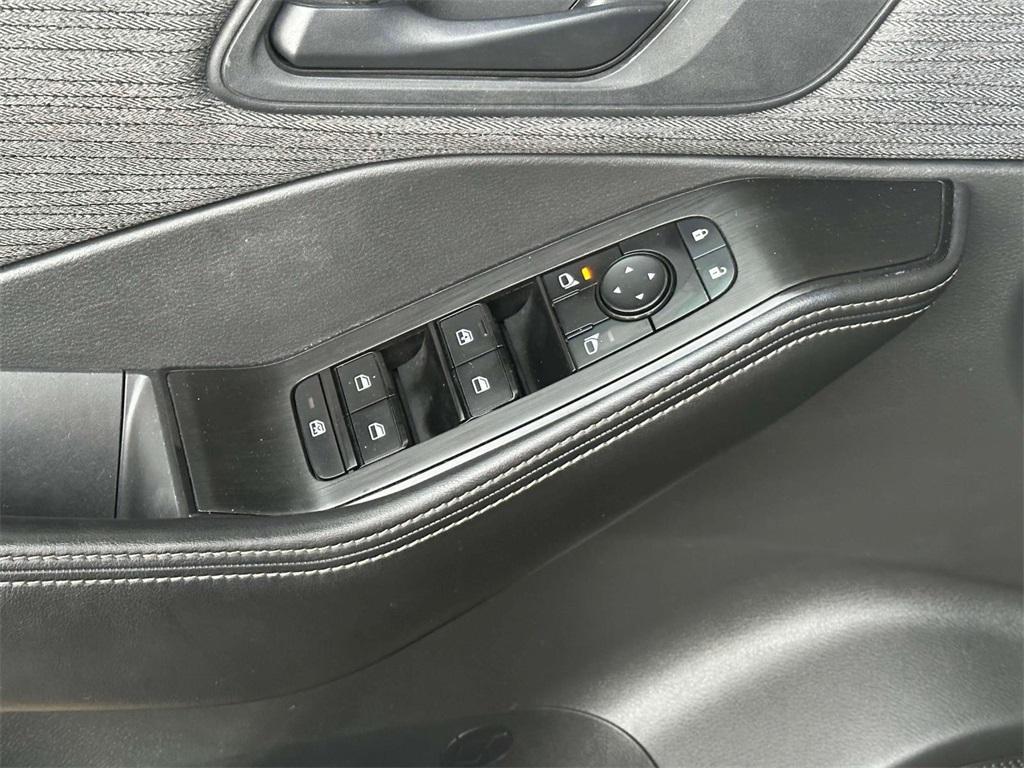 used 2021 Nissan Rogue car, priced at $21,900