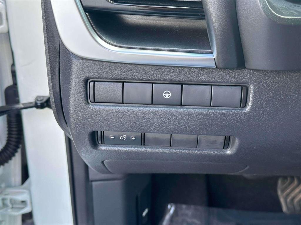 used 2021 Nissan Rogue car, priced at $22,995