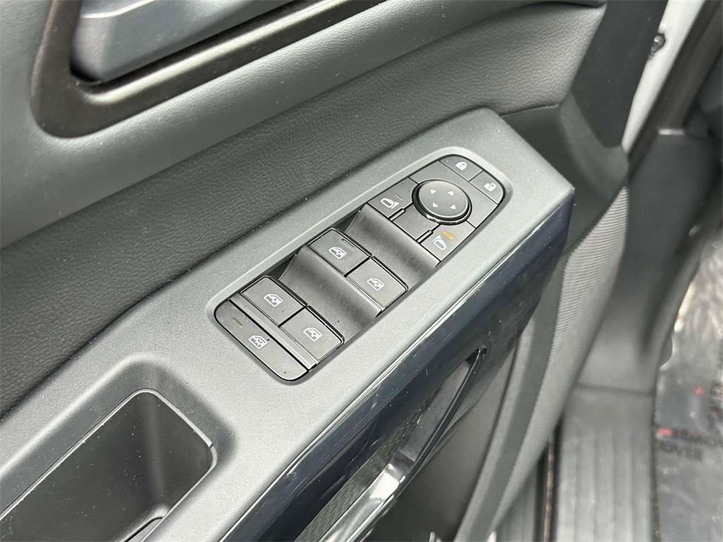 used 2024 Nissan Pathfinder car, priced at $29,995
