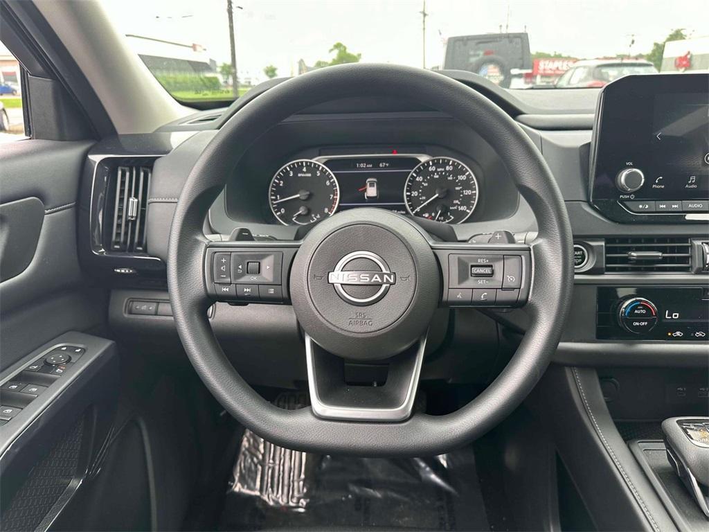 used 2024 Nissan Pathfinder car, priced at $29,995