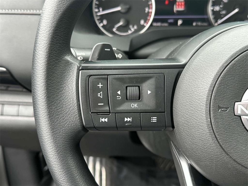 used 2024 Nissan Pathfinder car, priced at $29,995