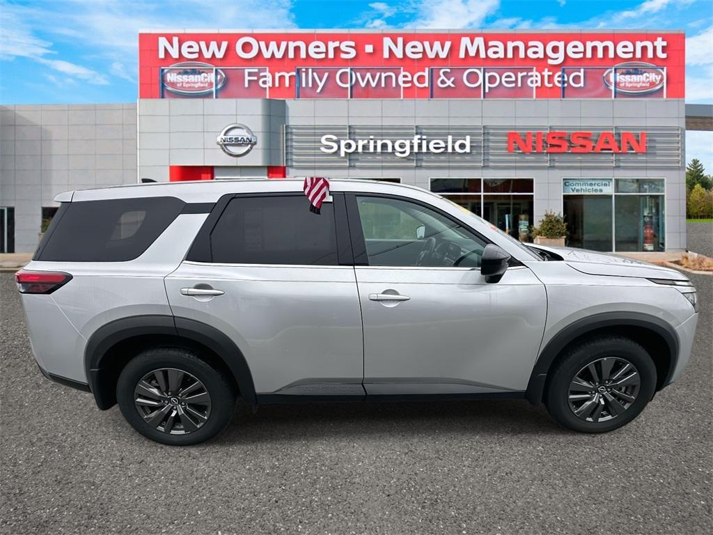 used 2024 Nissan Pathfinder car, priced at $29,995