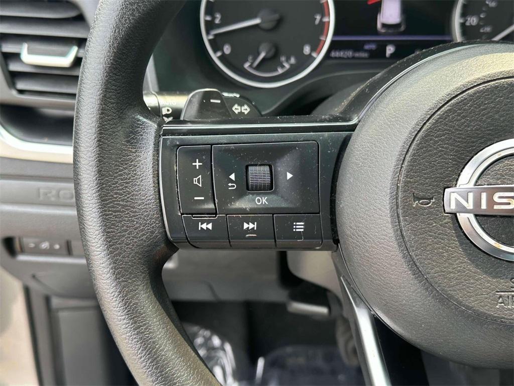 used 2022 Nissan Rogue car, priced at $21,900