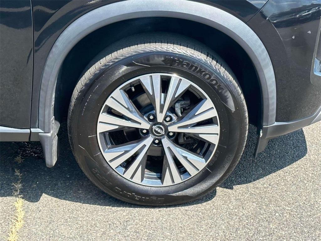 used 2022 Nissan Rogue car, priced at $22,995
