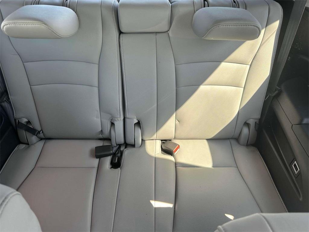 used 2020 Honda Pilot car, priced at $29,995