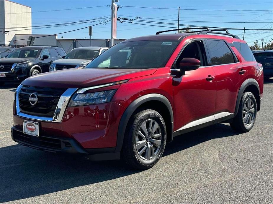 new 2024 Nissan Pathfinder car, priced at $44,135