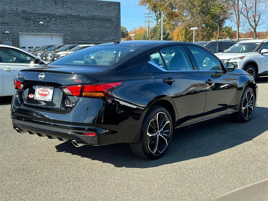 new 2025 Nissan Altima car, priced at $32,285