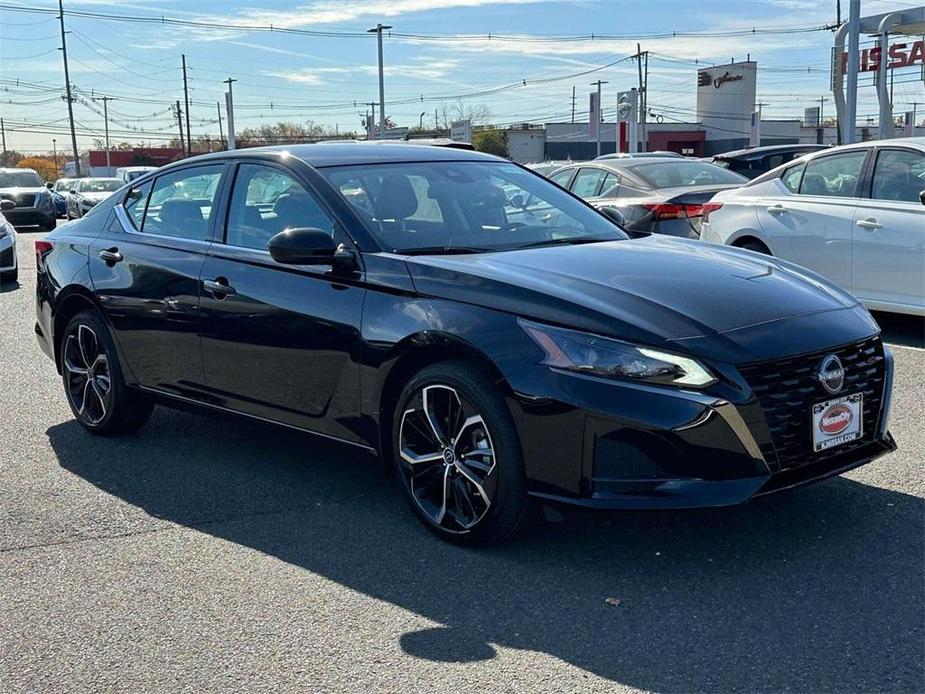 new 2025 Nissan Altima car, priced at $32,285