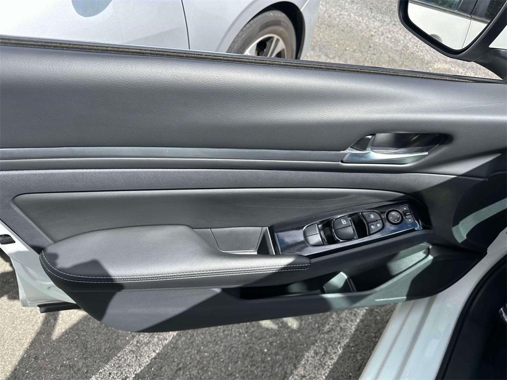 used 2023 Nissan Altima car, priced at $22,495