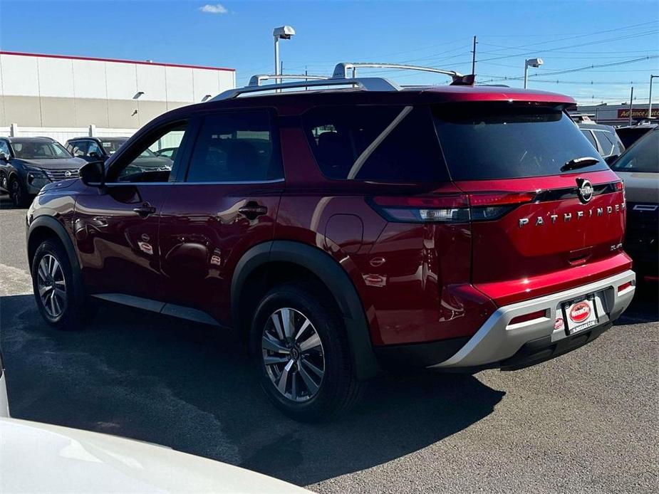 new 2025 Nissan Pathfinder car, priced at $48,035