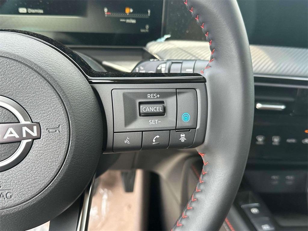 new 2025 Nissan Kicks car, priced at $29,530