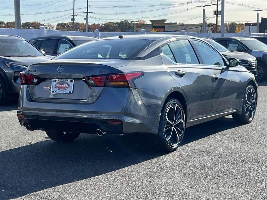 new 2025 Nissan Altima car, priced at $32,285