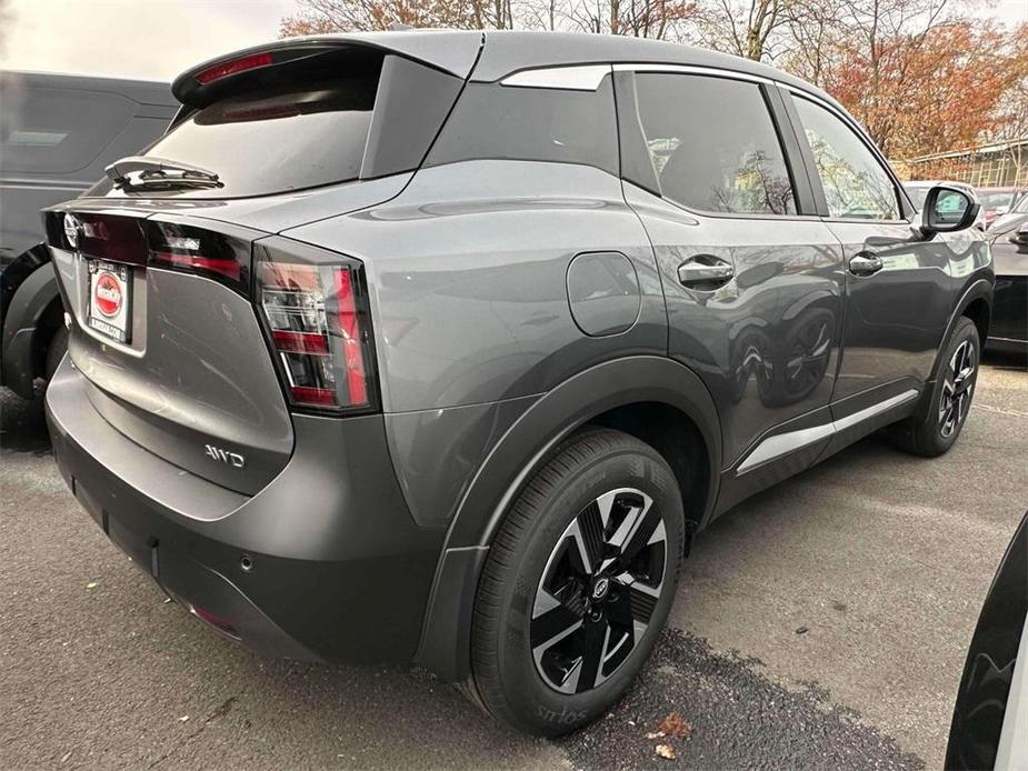 new 2025 Nissan Kicks car, priced at $27,160