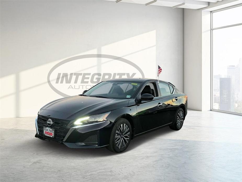 used 2023 Nissan Altima car, priced at $21,488