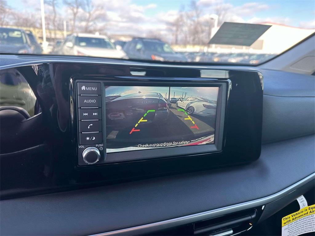 new 2025 Nissan Kicks car, priced at $25,865