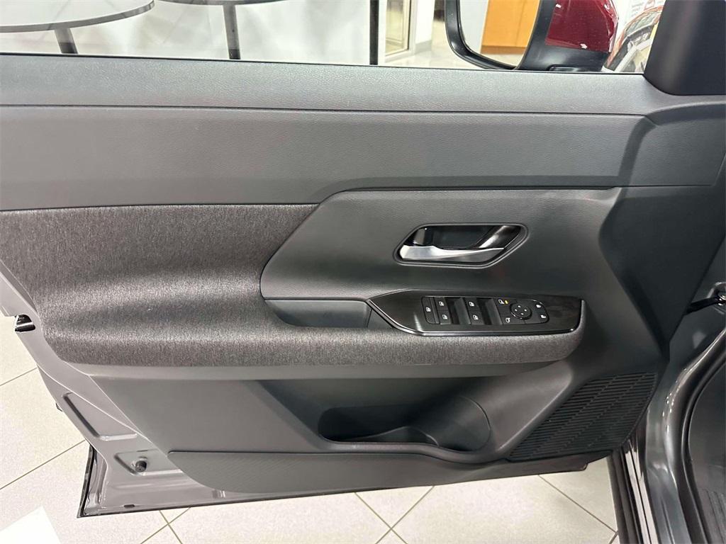 new 2026 Nissan Kicks car, priced at $29,433