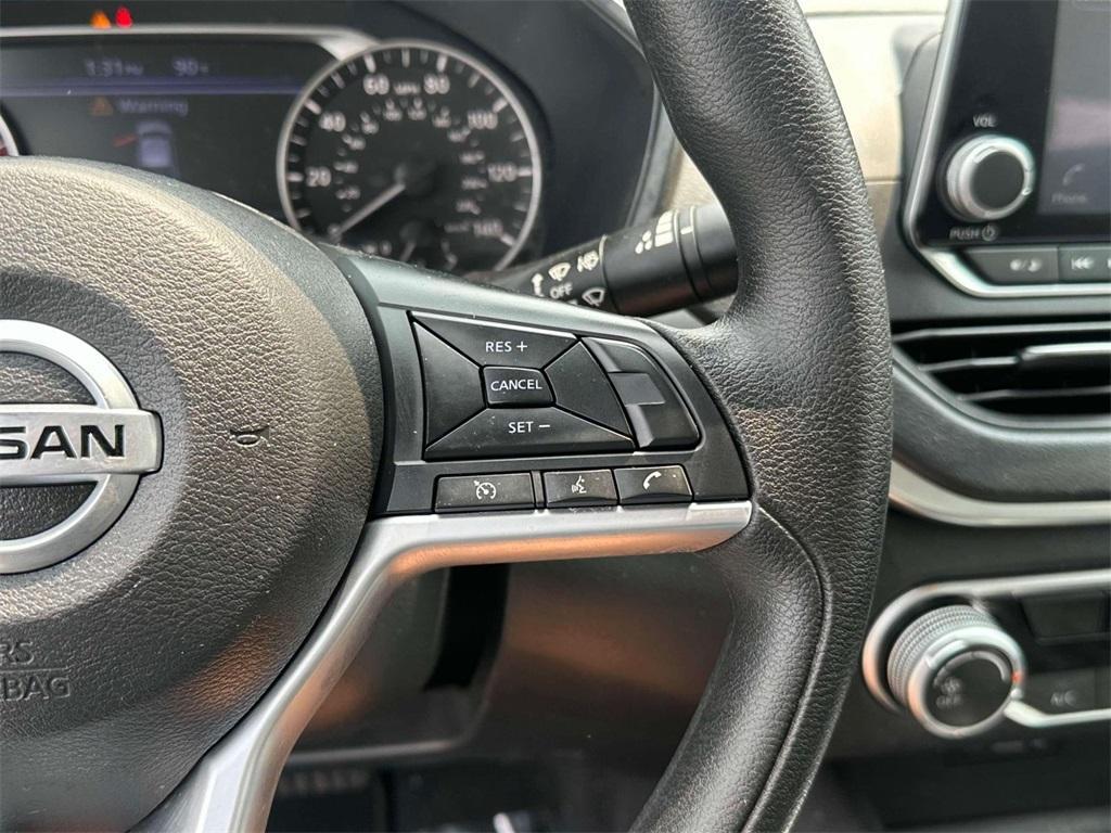 used 2022 Nissan Altima car, priced at $24,900