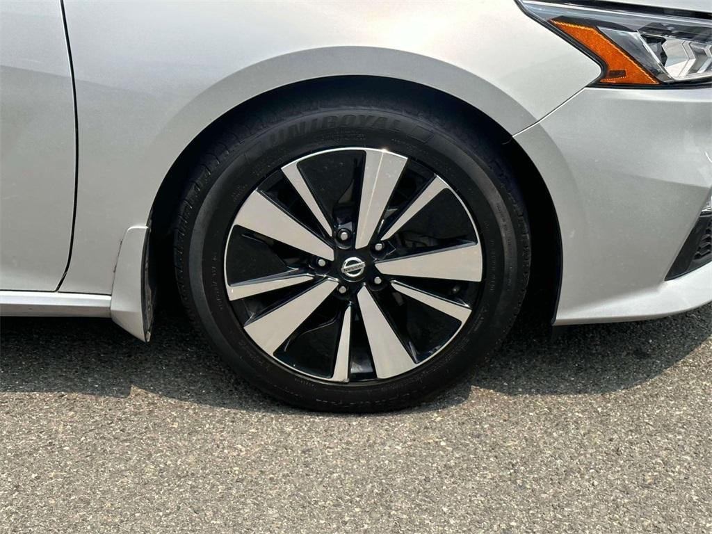 used 2022 Nissan Altima car, priced at $24,900