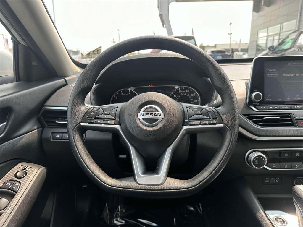 used 2022 Nissan Altima car, priced at $24,900