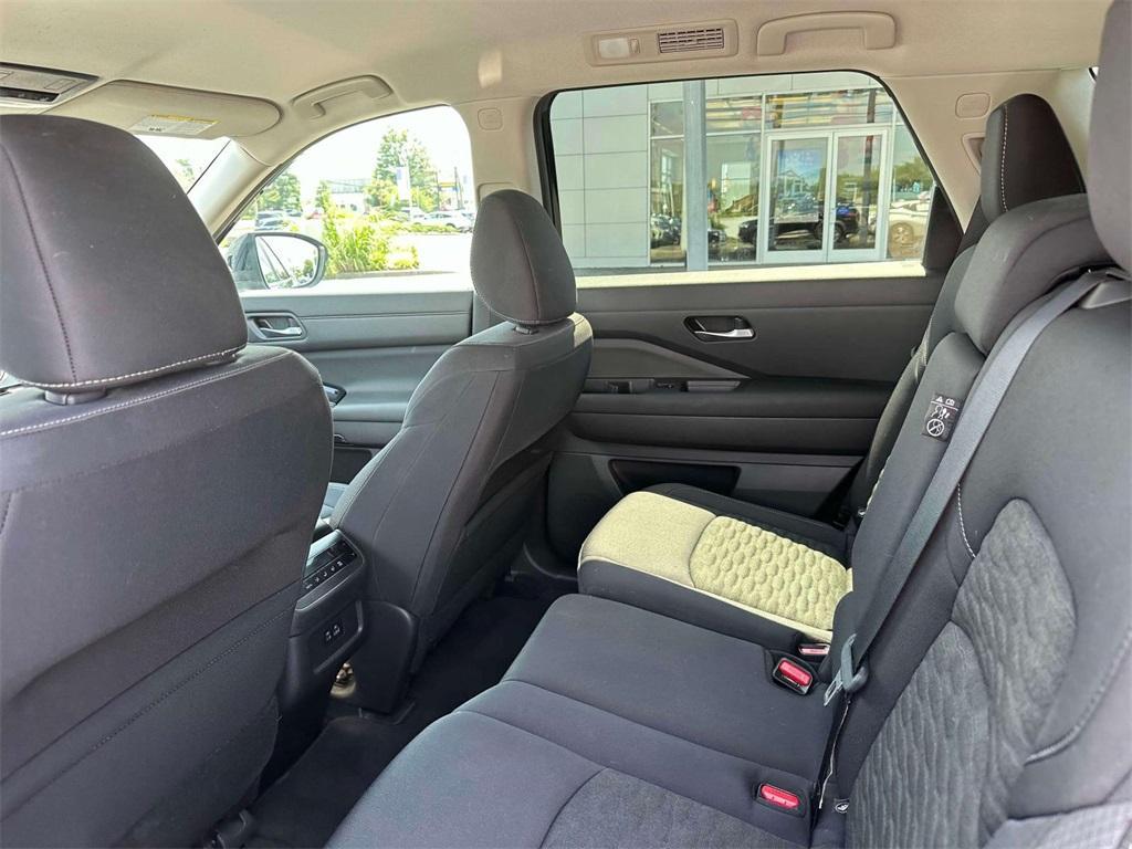 used 2022 Nissan Pathfinder car, priced at $30,995