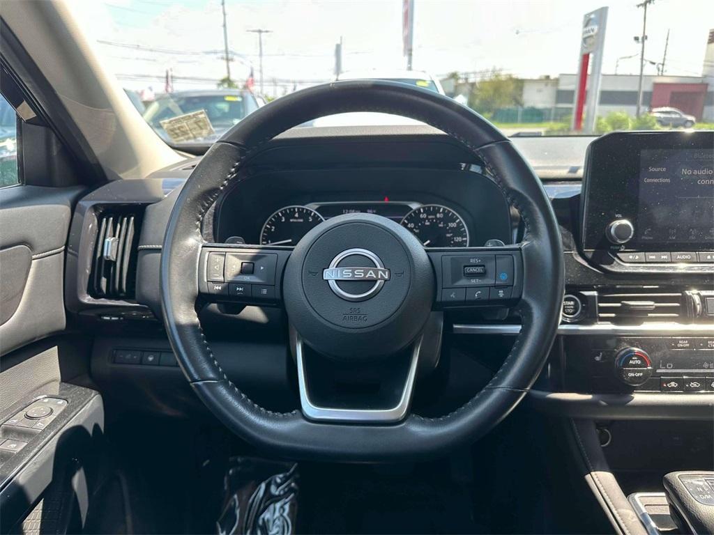 used 2022 Nissan Pathfinder car, priced at $30,995