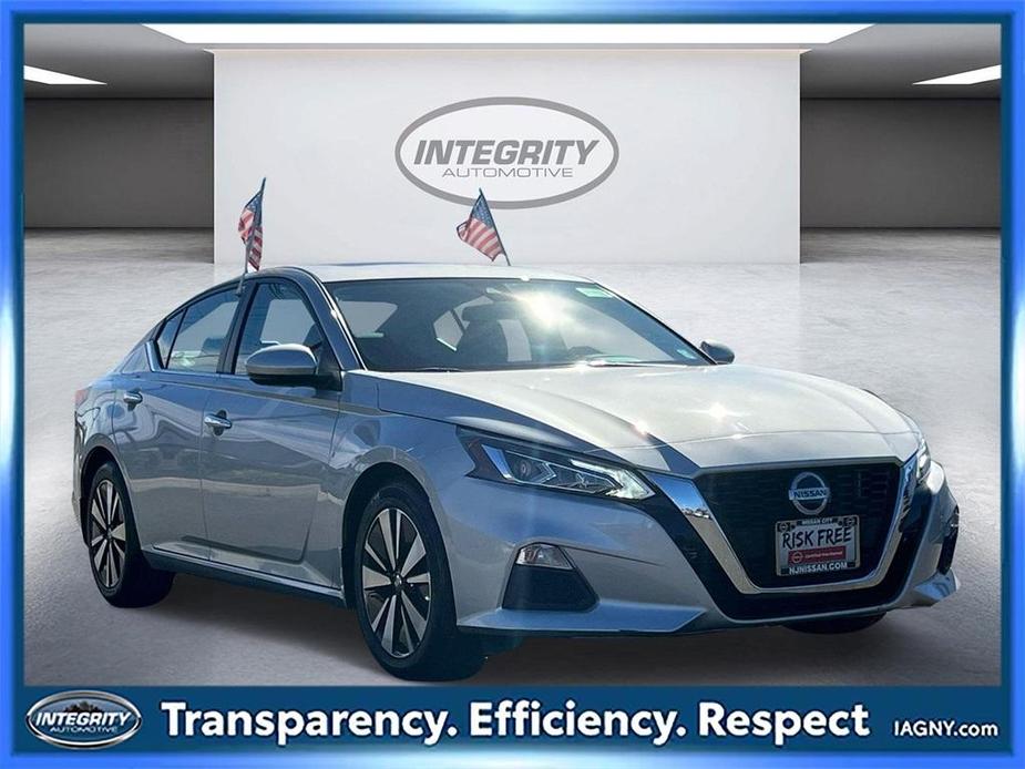 used 2021 Nissan Altima car, priced at $19,424