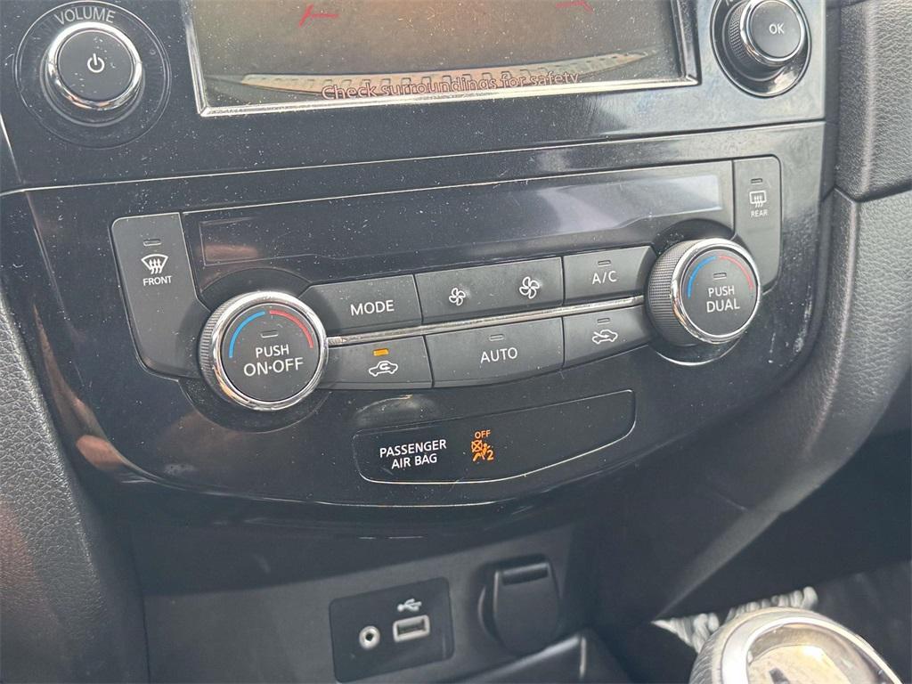 used 2019 Nissan Rogue car, priced at $10,995
