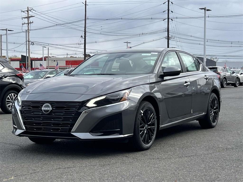 new 2025 Nissan Altima car, priced at $29,890