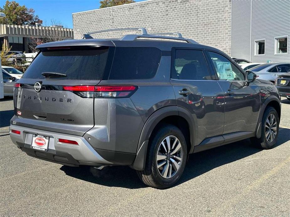 new 2024 Nissan Pathfinder car, priced at $49,510