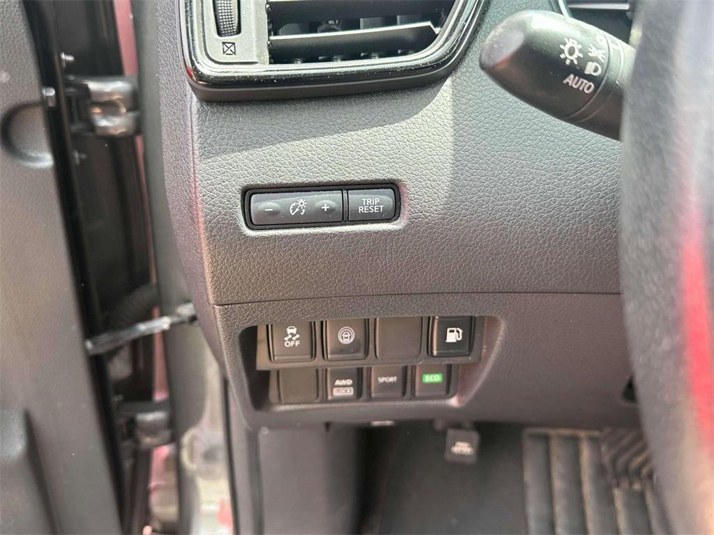 used 2020 Nissan Rogue car, priced at $14,995