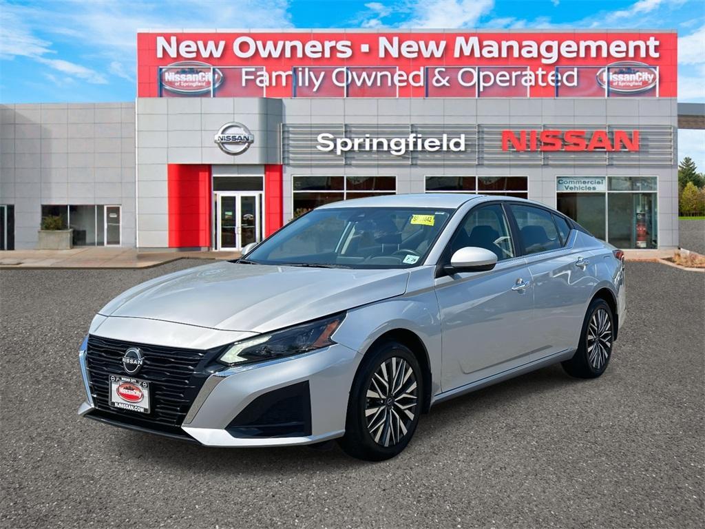 used 2023 Nissan Altima car, priced at $22,995