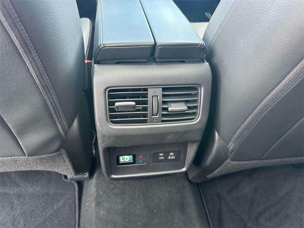 used 2021 Nissan Rogue car, priced at $26,888