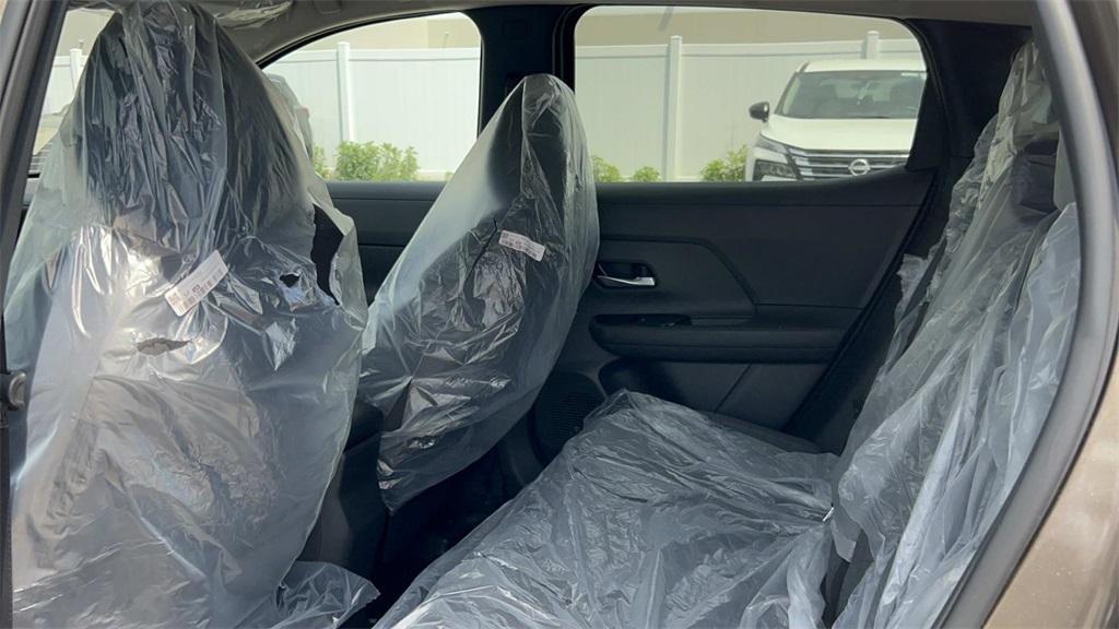 new 2025 Nissan Kicks car, priced at $27,160
