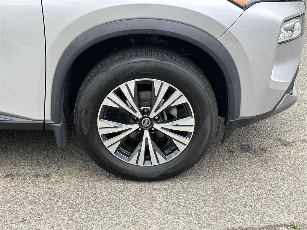 used 2021 Nissan Rogue car, priced at $21,988