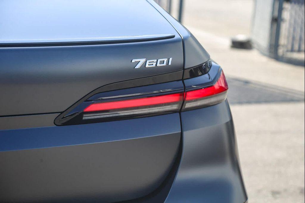 new 2025 BMW 760 car, priced at $139,025