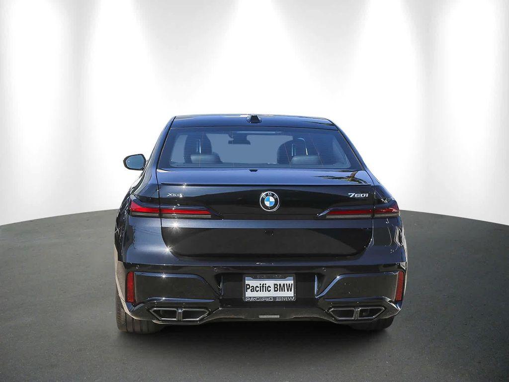 new 2025 BMW 760 car, priced at $132,025