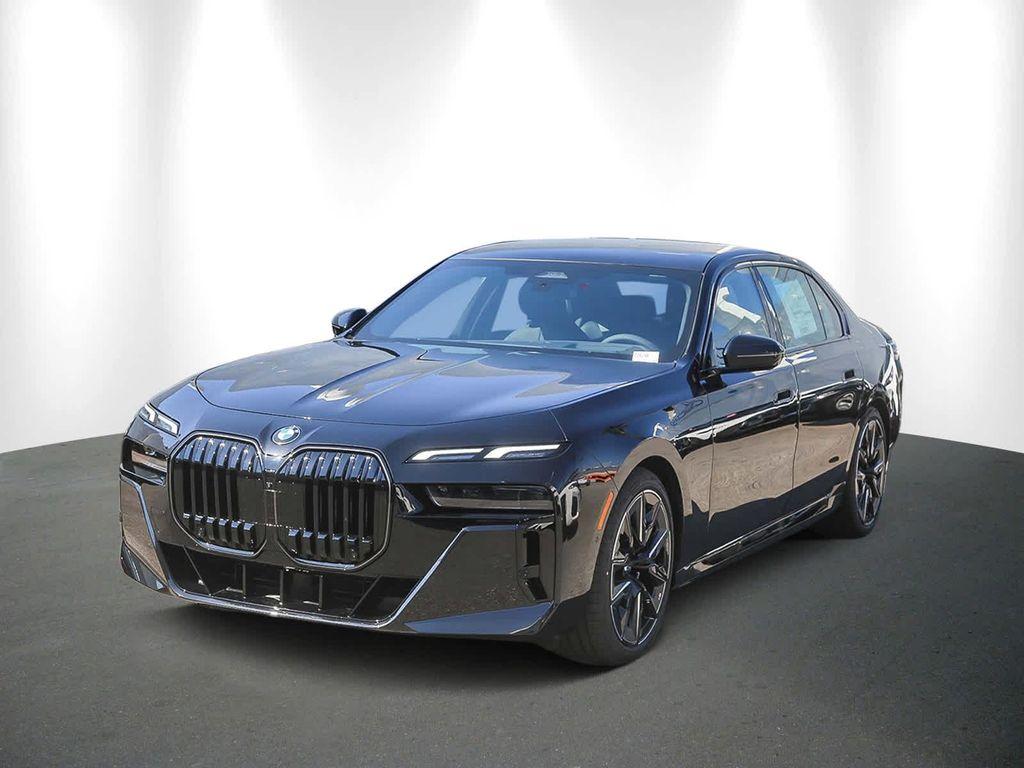 new 2025 BMW 760 car, priced at $132,025