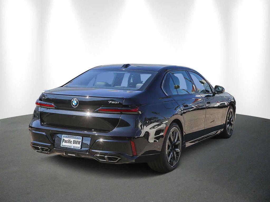 new 2025 BMW 760 car, priced at $132,025