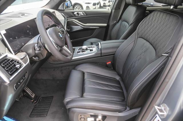 new 2026 BMW X7 car, priced at $124,675