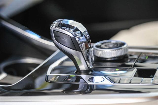 new 2025 BMW X7 car, priced at $157,645