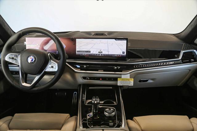 new 2025 BMW X7 car, priced at $157,645