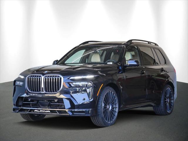 new 2025 BMW X7 car, priced at $157,645