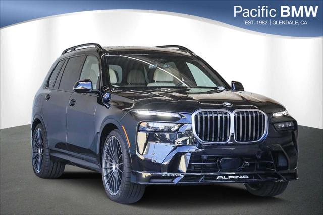 new 2025 BMW X7 car, priced at $157,645