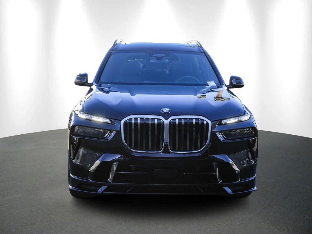 new 2025 BMW X7 car, priced at $157,645