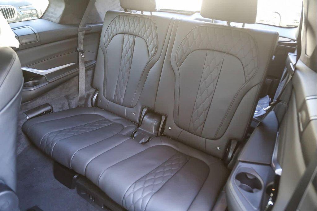 new 2025 BMW X7 car, priced at $157,645